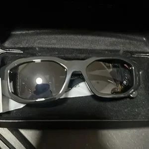No scratches. Barely used. Great condition Versace | Accessories | No Scratches Barely Used Great  main image 4